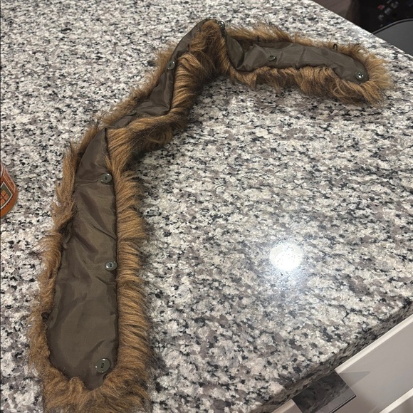 H&M Olive Quilted Jacket with Faux Fur - Picture 5 of 5